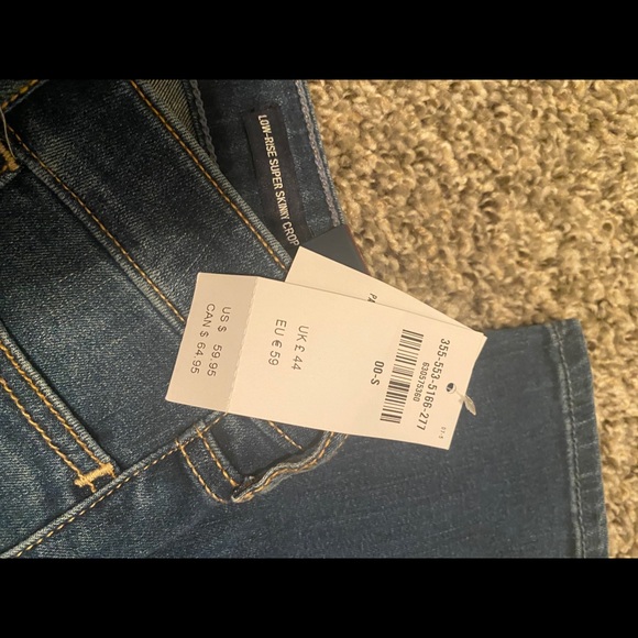 NWT Hollister Jeans - Picture 4 of 4